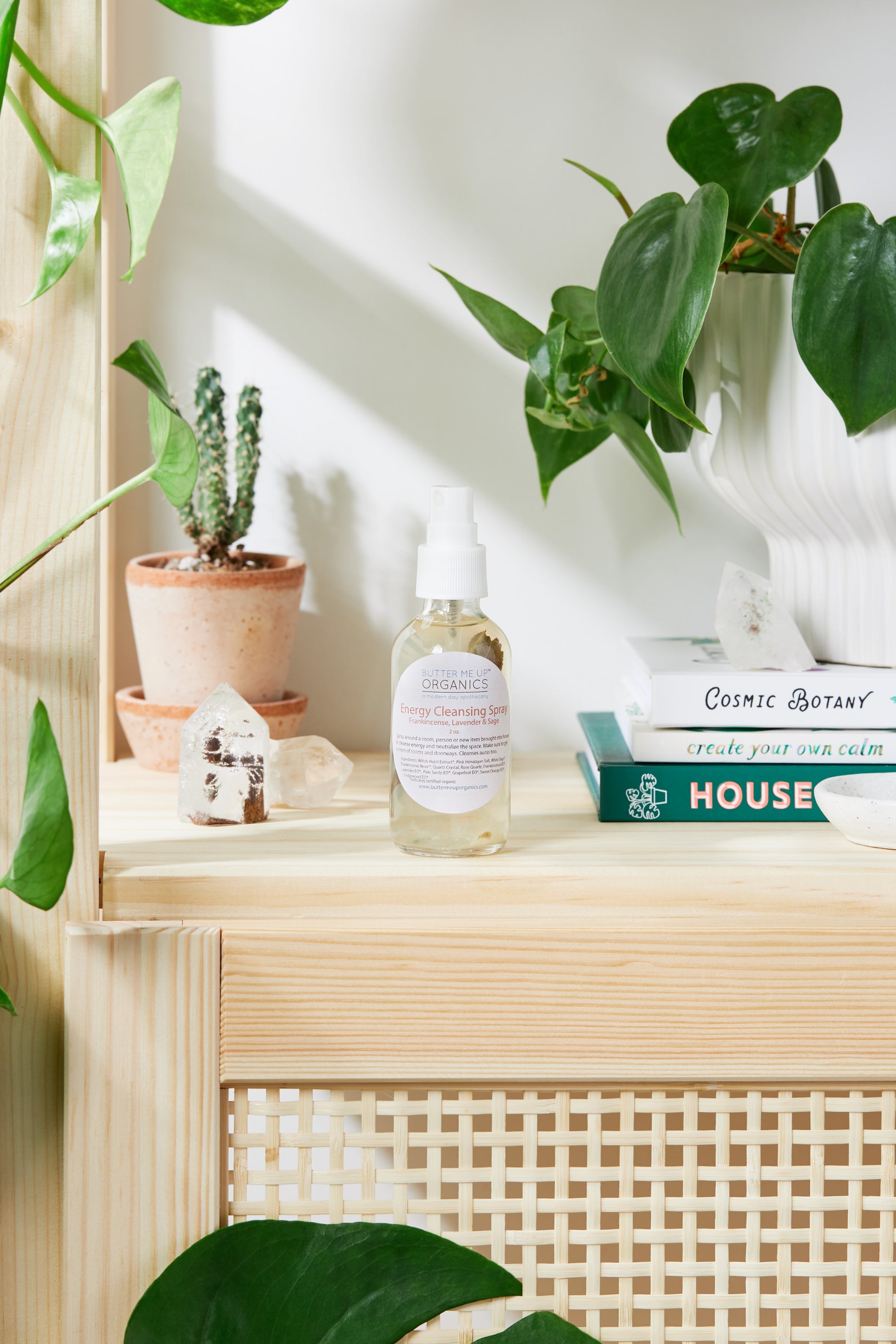 LuxPore Labs “Organic Energy Cleansing Spray / Smudge Spray / Space Clearing” Butter Me Up Organics